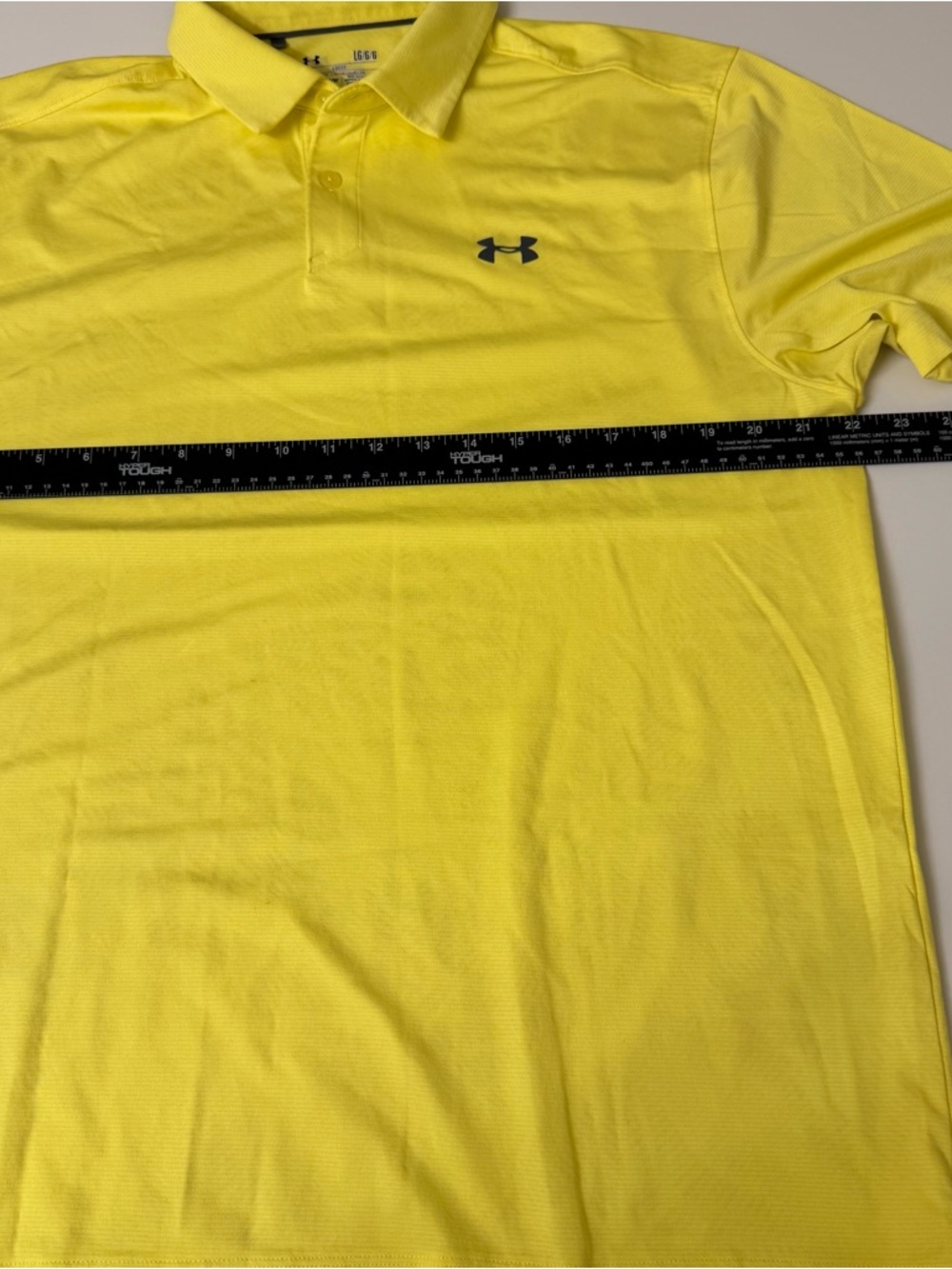 Under Armour Shirt Mens L Yellow Heat Gear Short Sleeve Golf Polo Sports Loose - Picture 5 of 5